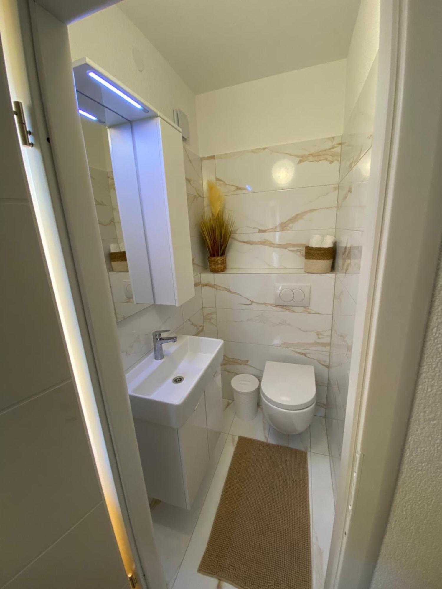 Darija With Private Pool Apartament Kaštela