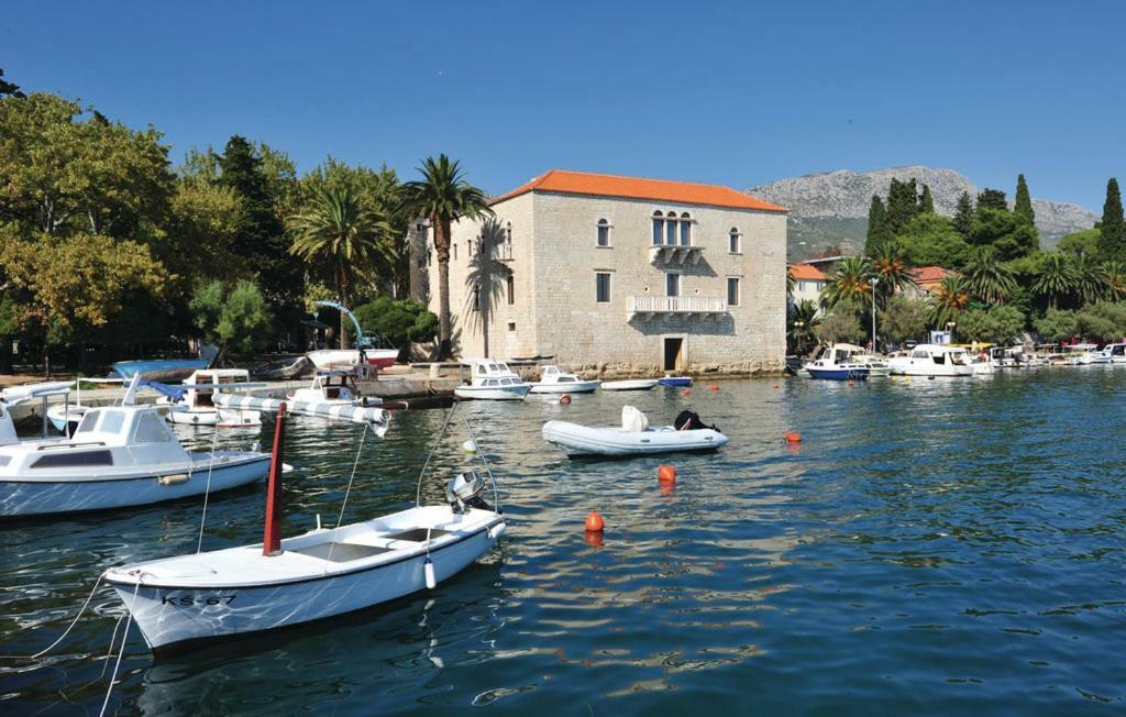Darija With Private Pool Apartment Kastela